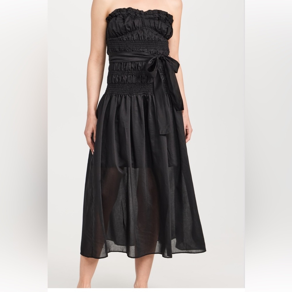 Elegant Black Strapless Dress